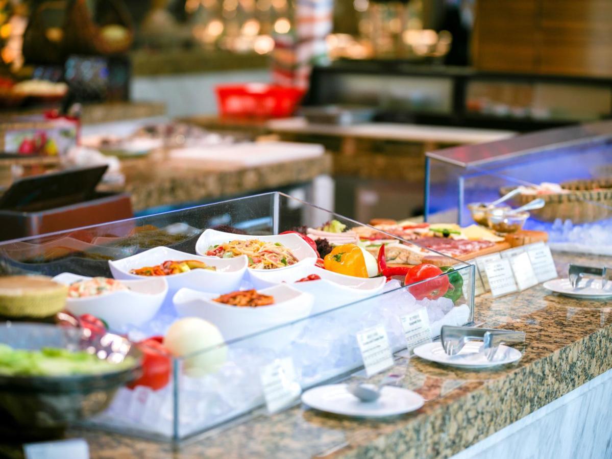 Hotel Ramada Plaza Pudong Airport - 3 Mins To Pvg Depature Floor & Check Entrance With Shuttle 4*