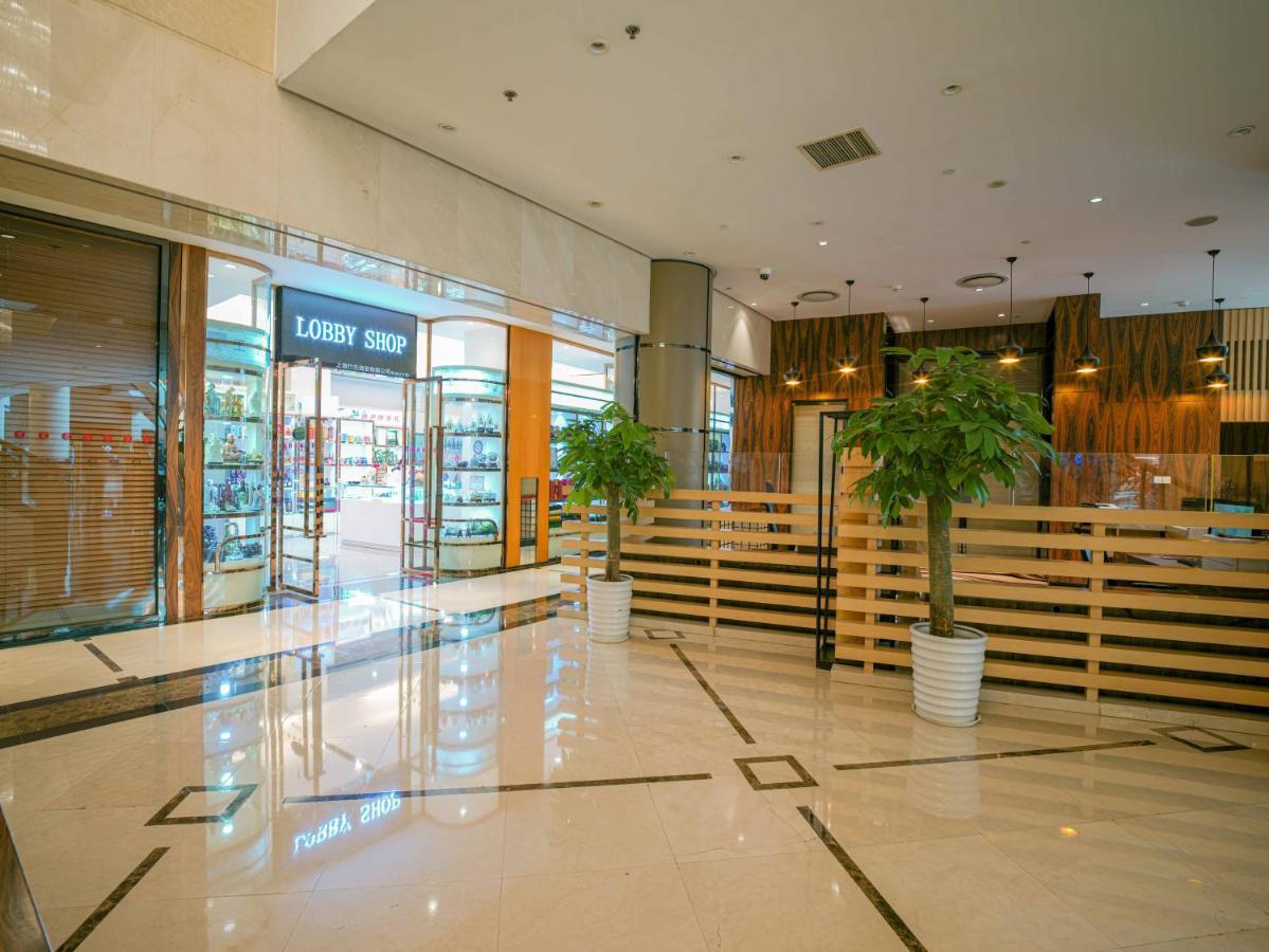 Ramada Plaza Pudong Airport - 3 Mins To Pvg Depature Floor & Check Entrance With Shuttle 4*