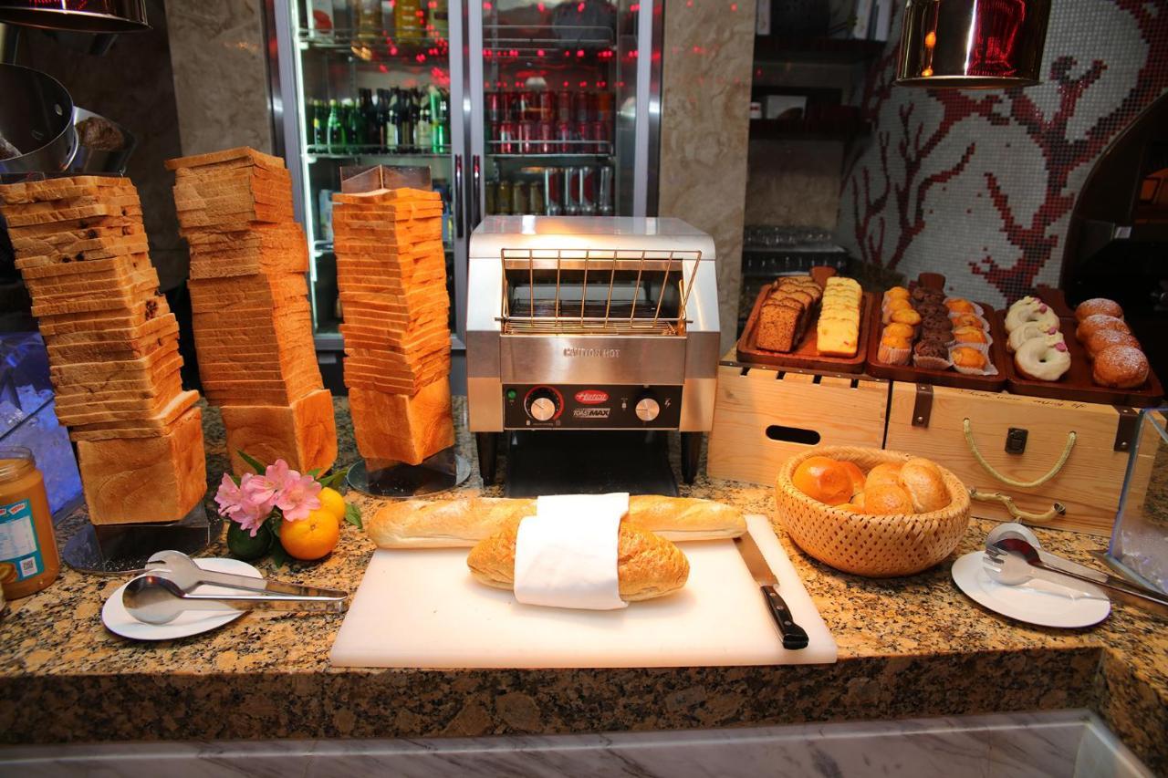 Hotel Ramada Plaza Pudong Airport - 3 Mins To Pvg Depature Floor & Check Entrance With Shuttle Shanghai