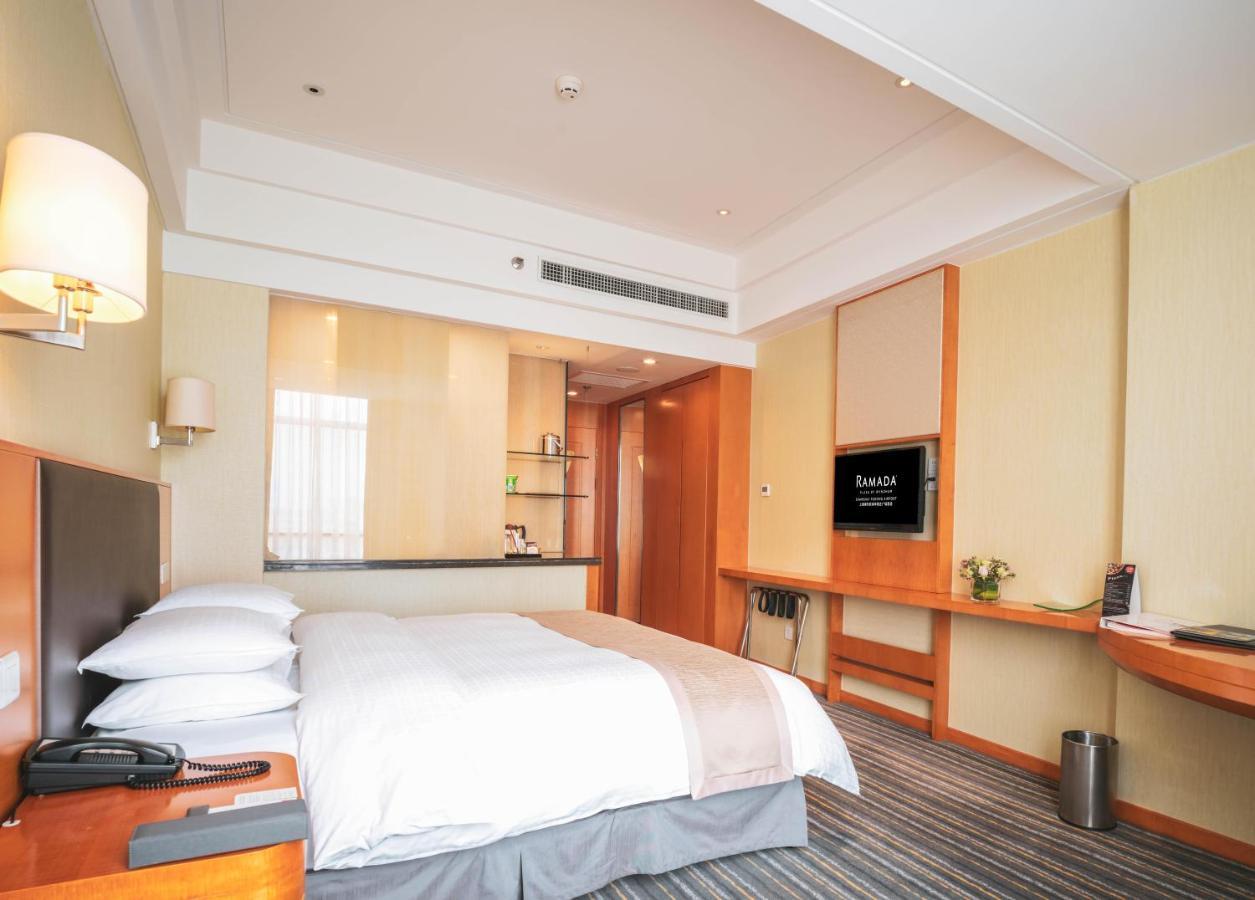 Hotel Ramada Plaza Pudong Airport Shanghai