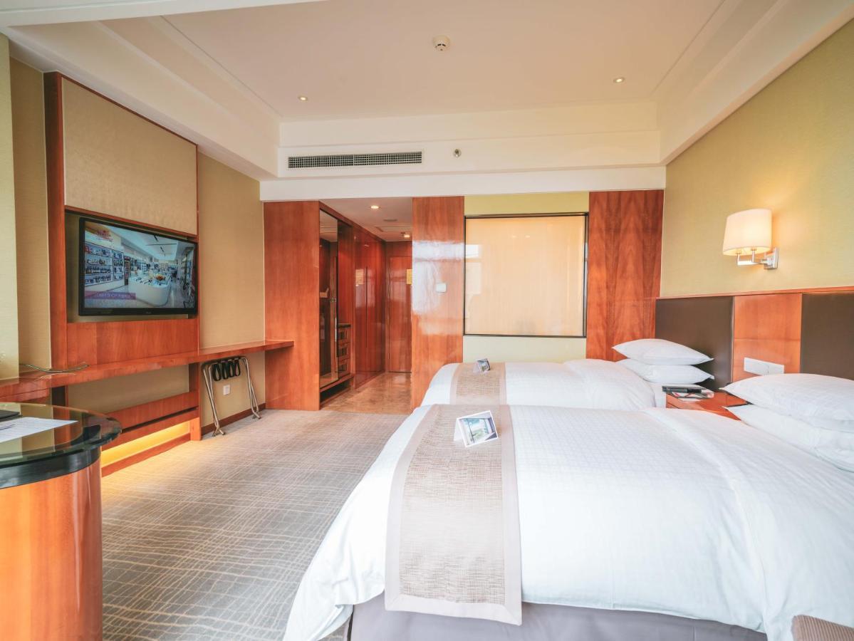 Ramada Plaza Pudong Airport Hotel